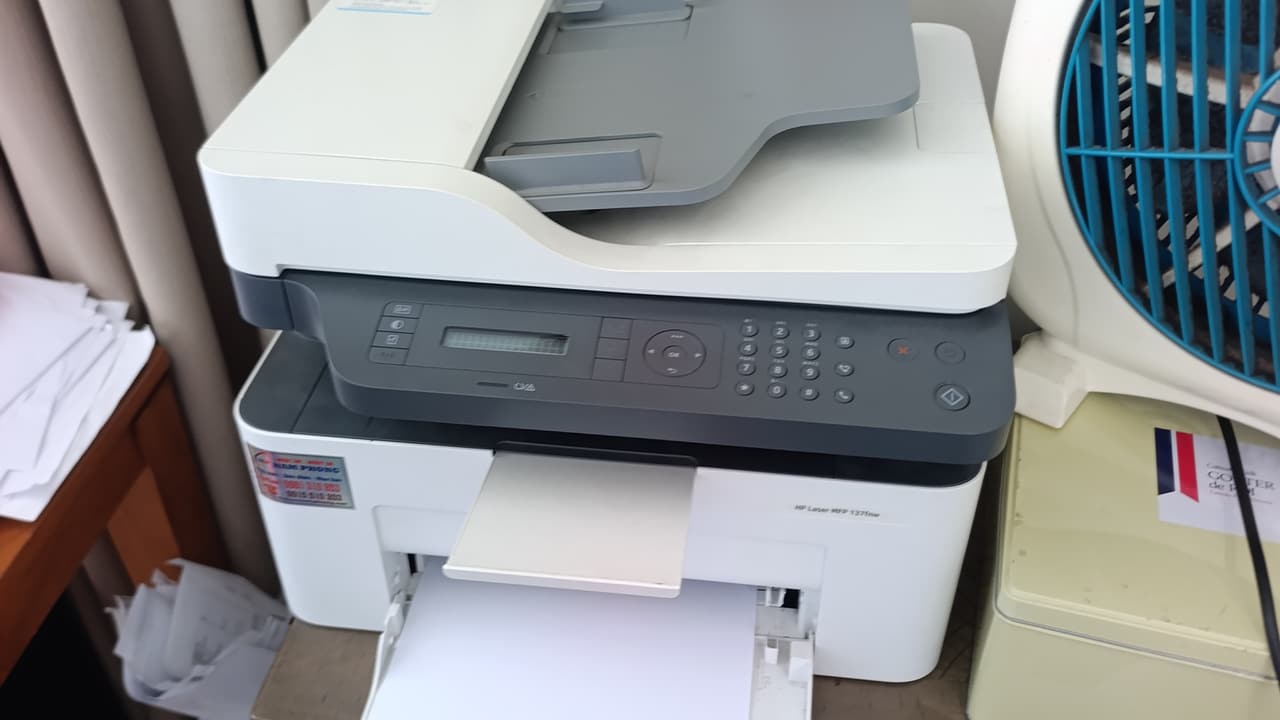 Máy in đa năng trong nhà phố — khách Quận 4 phần lớn dùng máy đặt tại nhà